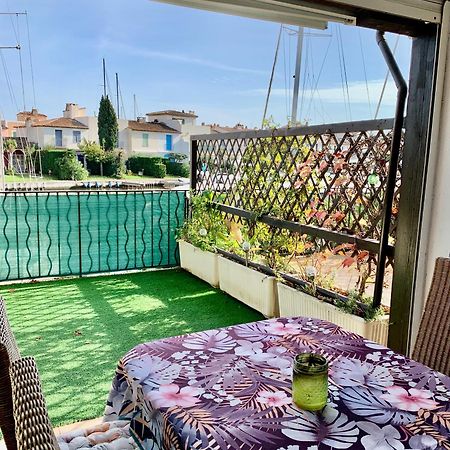 Appartement Rue De L'Amarrage A Port Grimaud Avec Terrasse Vue Canaux Et Garage Buitenkant foto