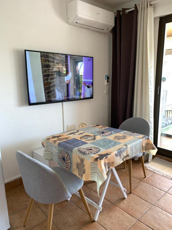 Appartement Rue De L'Amarrage A Port Grimaud Avec Terrasse Vue Canaux Et Garage Buitenkant foto
